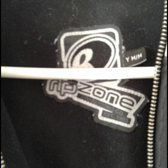 Ripzone boys hoodie - Picture 3 of 5